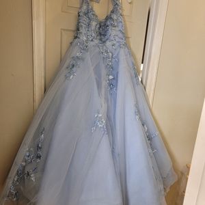 Quinceanera dress 👗 😍